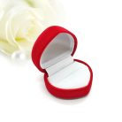 Amour Solo - piros szív alakú bársony eljegyzési gyűrű doboz