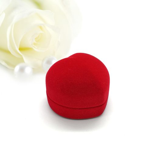 Amour Solo - piros szív alakú bársony eljegyzési gyűrű doboz
