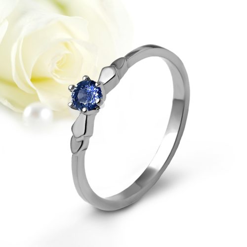 Lily Sapphire - nemesacél eljegyzési gyűrű zafír drágakővel