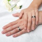 Rowan Zirconia - fekete karbon-titán Női 5 köves karikagyűrű RGW-HL-TI020350CZ