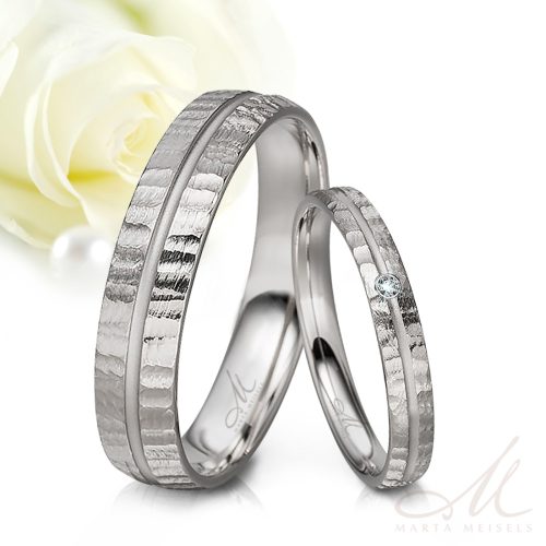 Tara Moissanite - kalapált felületű kobalt-króm Női köves karikagyűrű RGW-ST-CC044740MO