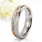 Elowen Moissanite - szálcsiszolt nemesacél Női 7 köves karikagyűrű rozé arany sávval RGW-TZ-SS172550MO