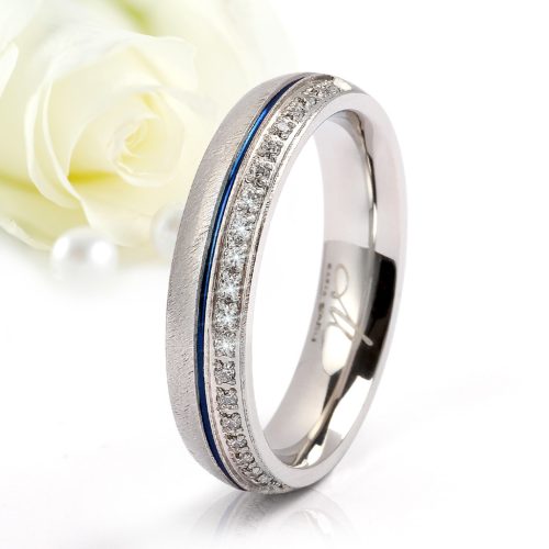 Azule Moissanite - szálcsiszolt nemesacél Női 22 köves karikagyűrű kék csíkkal RGW-TZ-SS178850MO