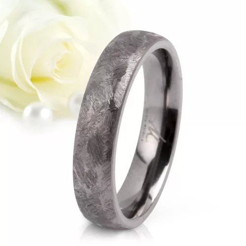 Atrian - szácsiszolt tantál karikagyűrű