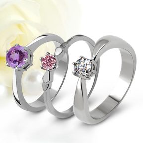 Drágaköves eljegyzési gyűrűk