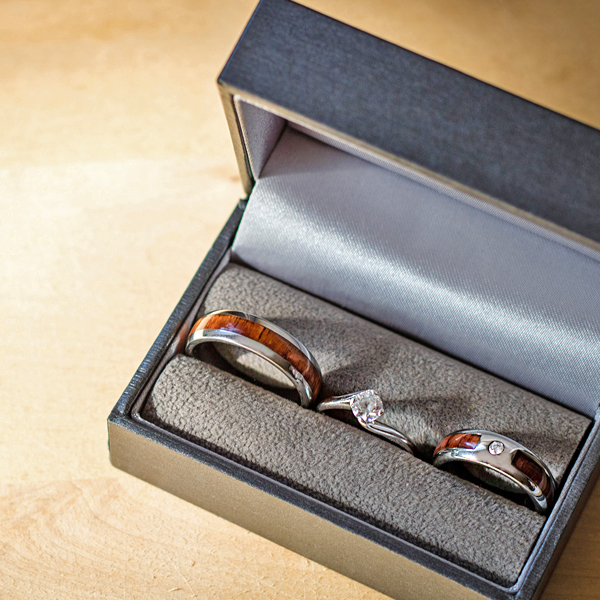 Tetszenek a faberakásos karikagyűrűk? Akkor mire vársz?