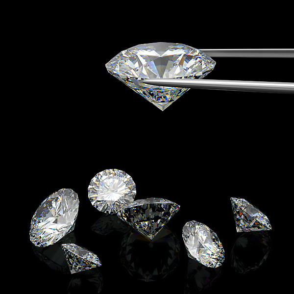 Moissanite, a csillagokból született ékkő